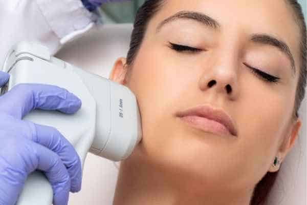Why Do People Choose HIFU for a Non-Surgical Facelift? 1 Why do people consider HIFU Livingston?